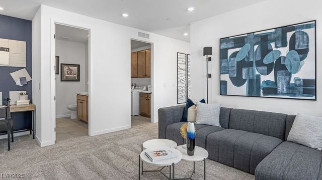 1488 Hopeful Lark Lane, Las Vegas, NV 89138