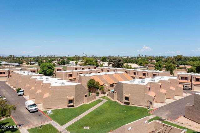 7338 N 43rd Avenue, Glendale, AZ 85301