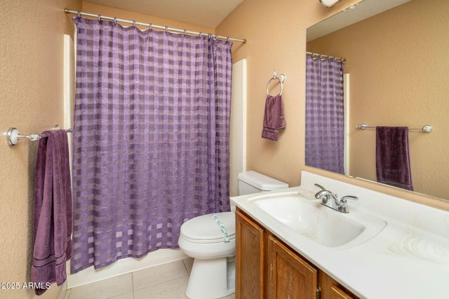 7338 N 43rd Avenue, Glendale, AZ 85301