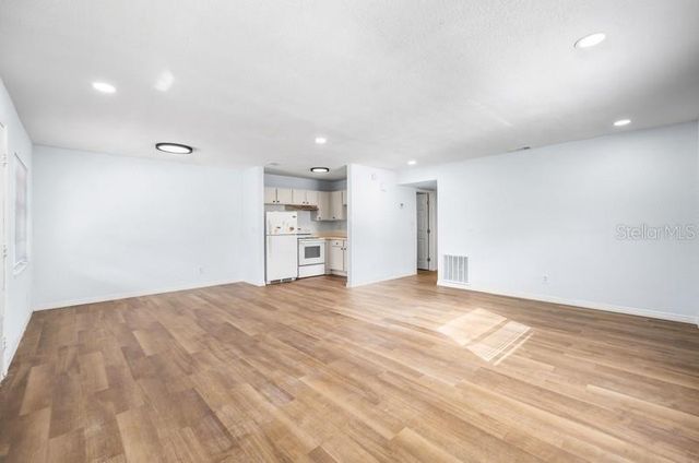 1132 AUBURN STREET, Clearwater, FL 33756