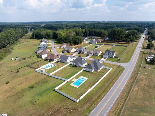 101 Carolina Drive, Piedmont, SC 29673