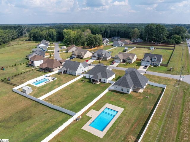 101 Carolina Drive, Piedmont, SC 29673