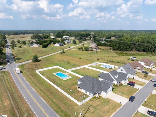 101 Carolina Drive, Piedmont, SC 29673