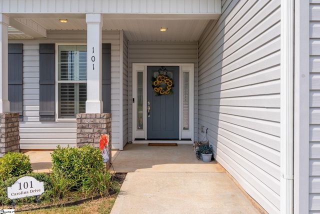 101 Carolina Drive, Piedmont, SC 29673