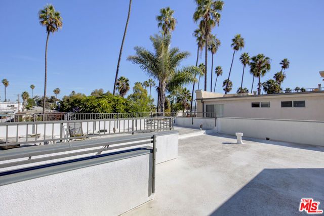 924 5th Street 8, Santa Monica, CA 90403