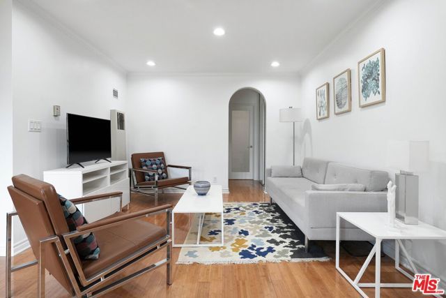 924 5th Street 8, Santa Monica, CA 90403