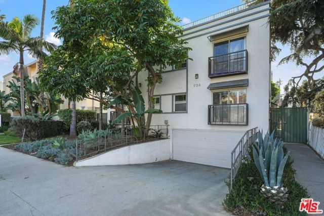 924 5th Street 8, Santa Monica, CA 90403