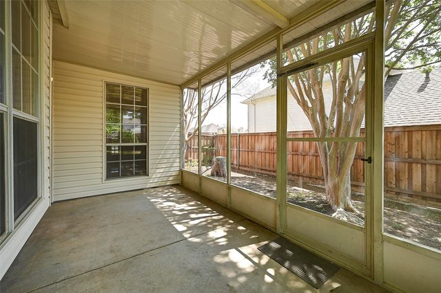 3311 Greenglen Circle, Carrollton, TX 75007