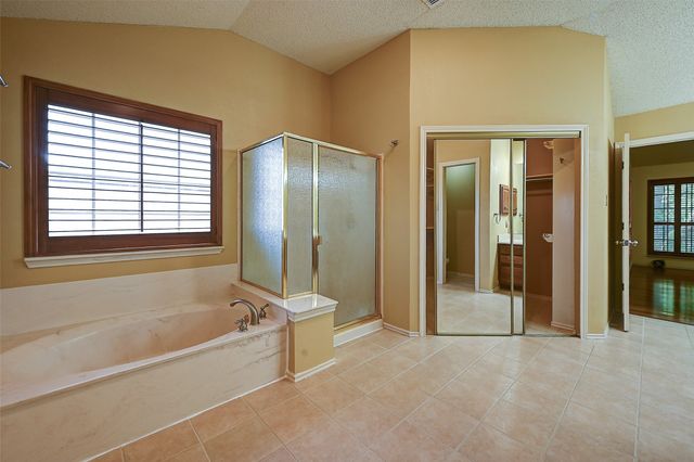 3311 Greenglen Circle, Carrollton, TX 75007