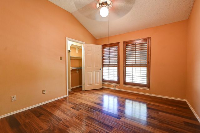 3311 Greenglen Circle, Carrollton, TX 75007