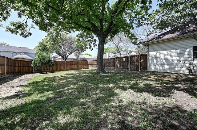 3311 Greenglen Circle, Carrollton, TX 75007