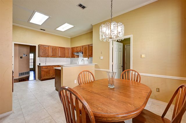 3311 Greenglen Circle, Carrollton, TX 75007