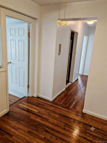 138-15 Franklin Avenue 319, Flushing, NY 11355