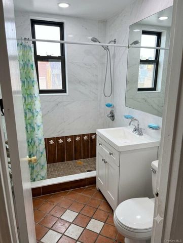 138-15 Franklin Avenue 319, Flushing, NY 11355