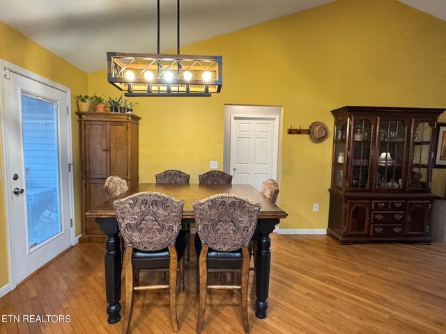 1044 Ackia Drive, Crossville, TN 38572