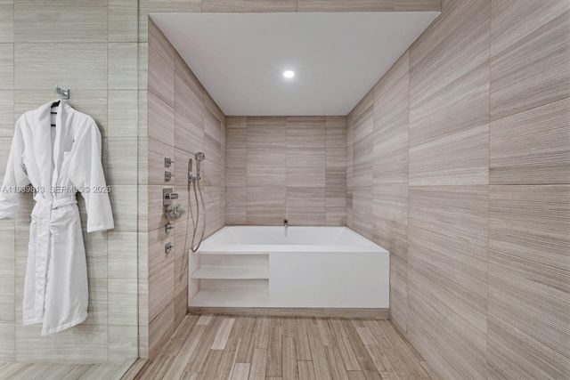 4701 N Meridian Ave 222, Miami Beach, FL 33140