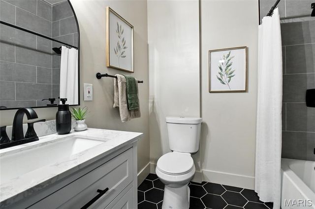 3125 Morganford Road, St Louis, MO 63116