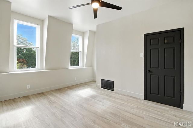 3125 Morganford Road, St Louis, MO 63116