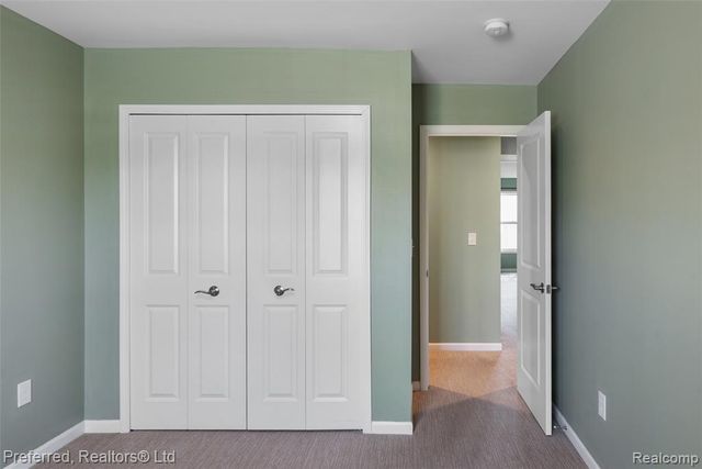 15126 Brookfield Street, Livonia, MI 48154