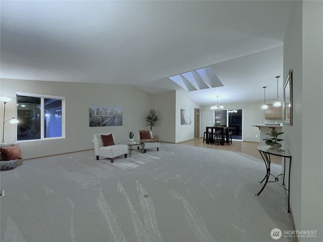 121 E Country Club Drive E, Union, WA 98592