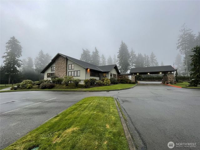 121 E Country Club Drive E, Union, WA 98592
