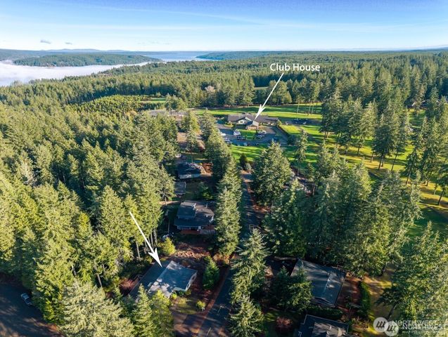 121 E Country Club Drive E, Union, WA 98592
