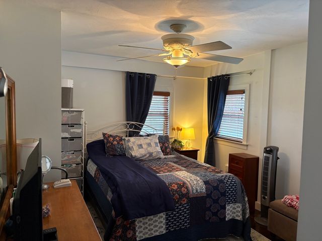 353 Massasoit, East Providence, RI 02914