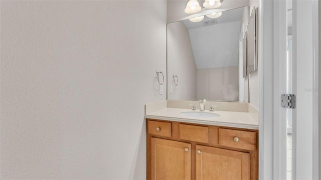 549 BAHIA BEACH BOULEVARD, Ruskin, FL 33570