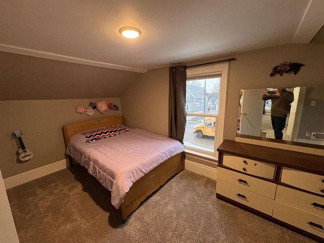 432 W 11th Avenue, Oshkosh, WI 54902