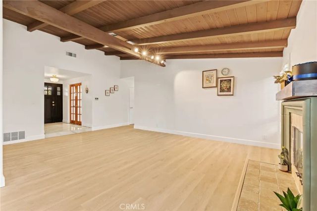 9466 Warbler Avenue, Fountain Valley, CA 92708
