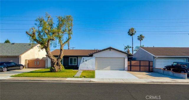 9466 Warbler Avenue, Fountain Valley, CA 92708
