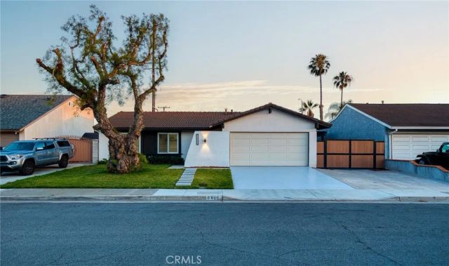 9466 Warbler Avenue, Fountain Valley, CA 92708