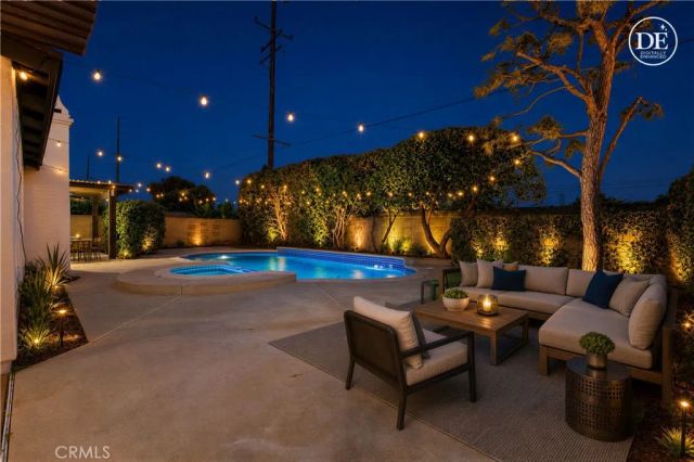 9466 Warbler Avenue, Fountain Valley, CA 92708
