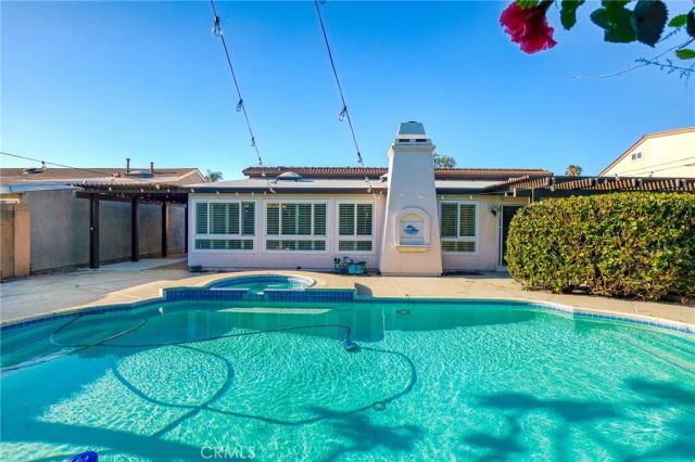 9466 Warbler Avenue, Fountain Valley, CA 92708