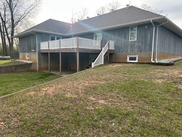 909 Creamery Road, West Plains, MO 65775