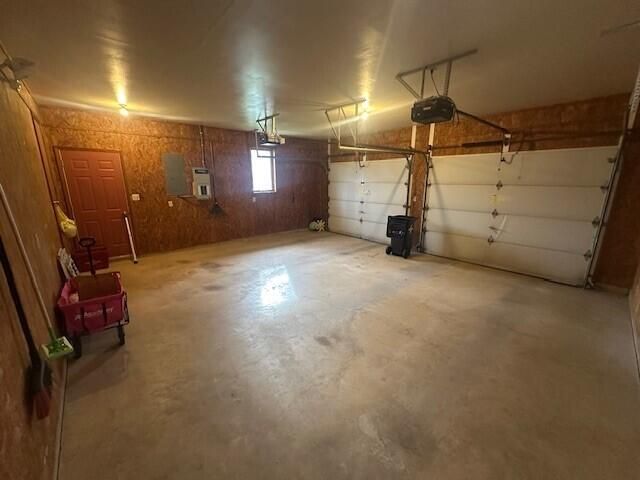 909 Creamery Road, West Plains, MO 65775