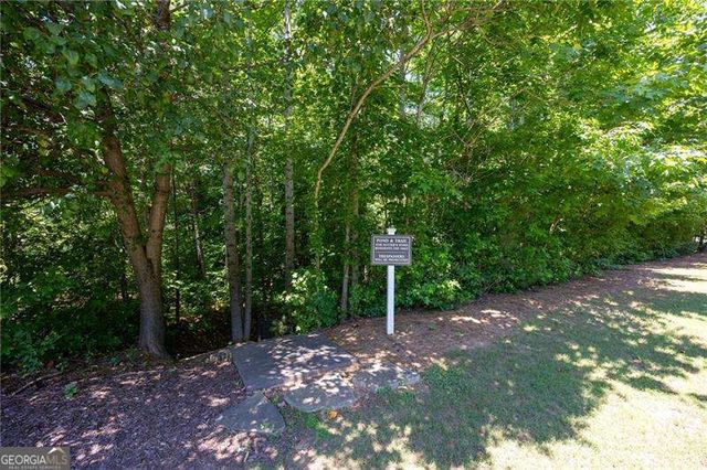 1382 Sutters Pond Drive NW, Kennesaw, GA 30152