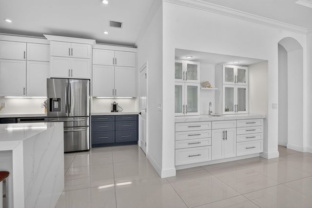 500 NE Wavecrest Way, Boca Raton, FL 33432