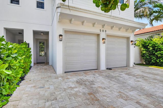 500 NE Wavecrest Way, Boca Raton, FL 33432