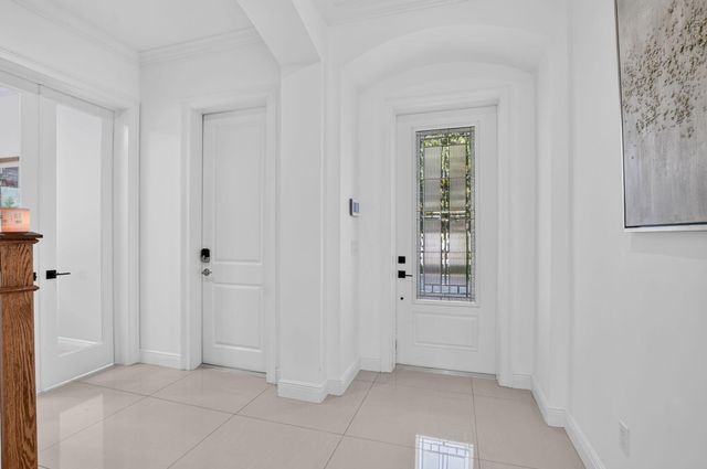 500 NE Wavecrest Way, Boca Raton, FL 33432