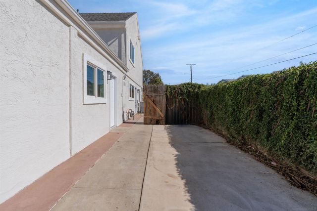 3101 King Arthur's Court, Spring Valley, CA 91977