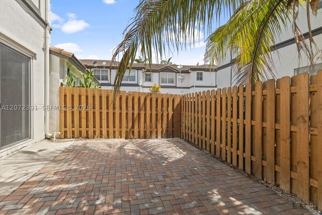 7809 NW 114th Path, Doral, FL 33178
