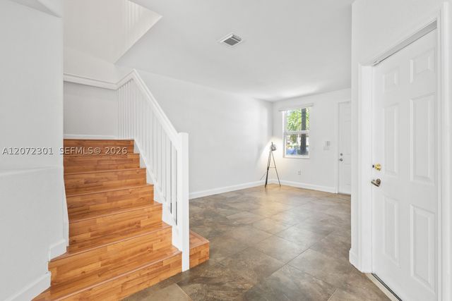 7809 NW 114th Path, Doral, FL 33178