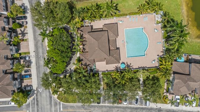 7809 NW 114th Path, Doral, FL 33178