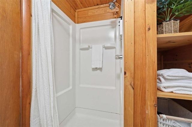 145 Rocky Top Road, Blue Ridge, GA 30513