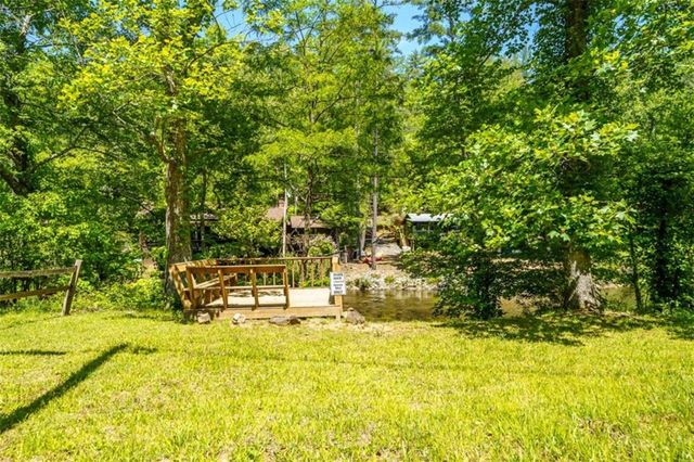 145 Rocky Top Road, Blue Ridge, GA 30513