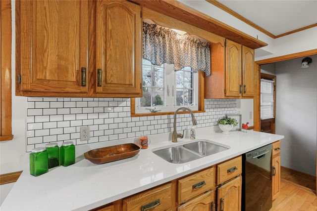 327 NEVADA Drive, Erie, PA 16505