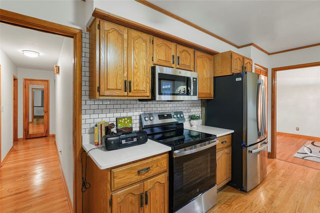 327 NEVADA Drive, Erie, PA 16505