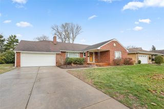 327 NEVADA Drive, Erie, PA 16505