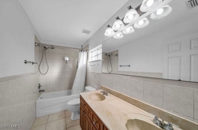 3024 NE 2nd AVE, Cape Coral, FL 33909